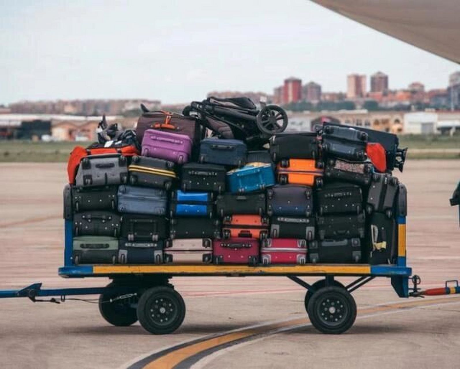 機場應急指南 行李未及時托運，可單獨托運嗎？